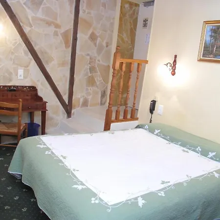 Hotel Acanthe Du Temple Nimes